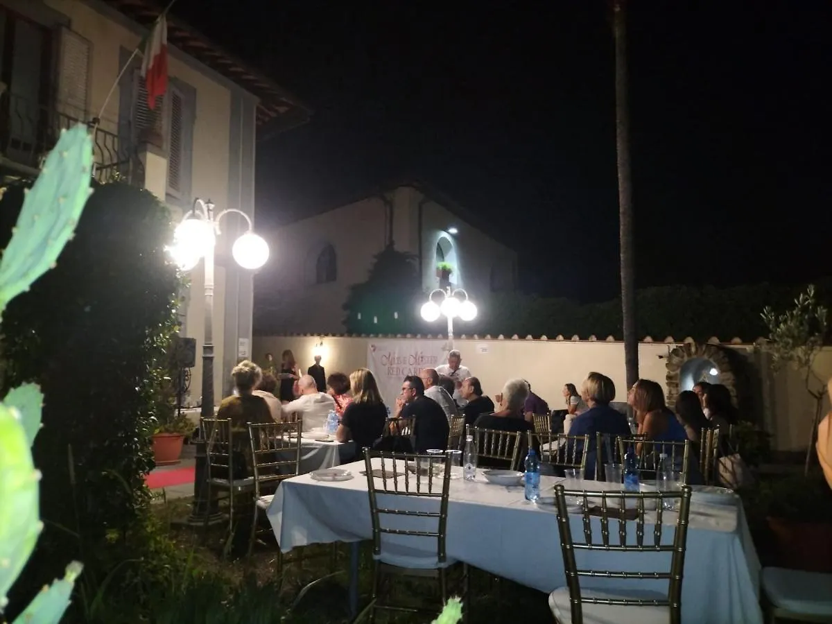 Villa Gelsomino Garden Florence Italy