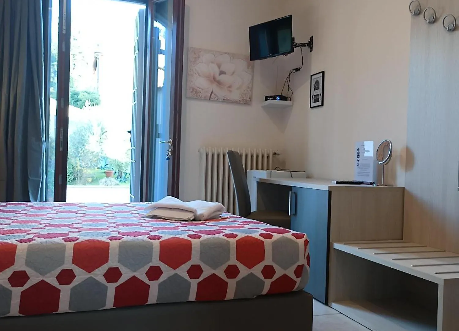 Hotel Villa Gelsomino Garden Florence