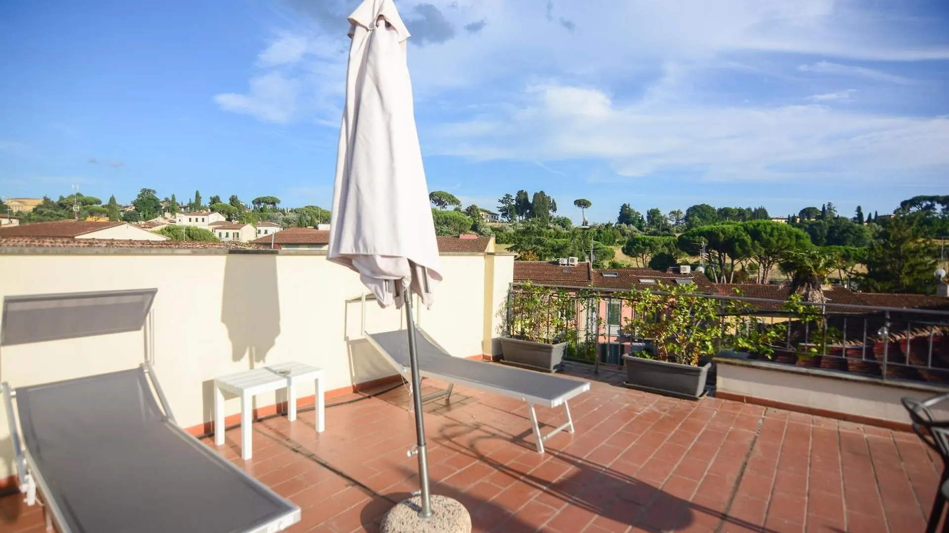 Hotel Villa Gelsomino Garden Florence