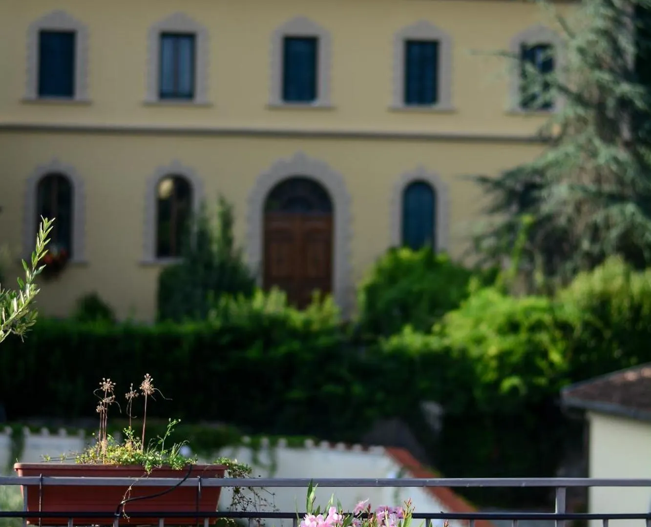 Villa Gelsomino Garden Florence 2*,  Italy