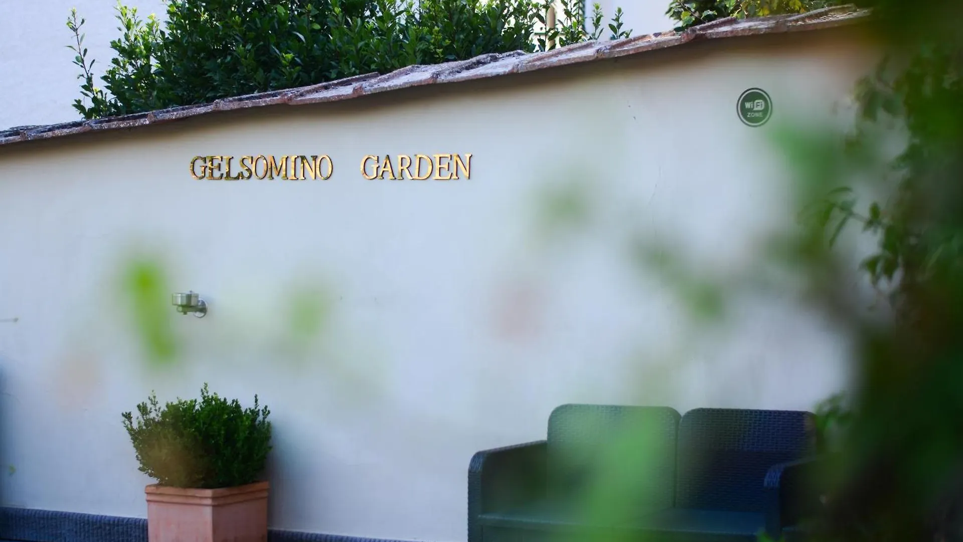 ** Hotel Villa Gelsomino Garden Florence Italy
