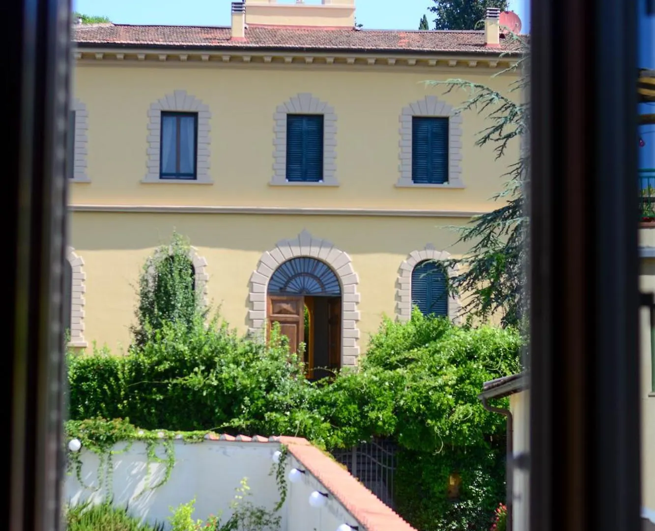 ** Hotel Villa Gelsomino Garden Florence Italy