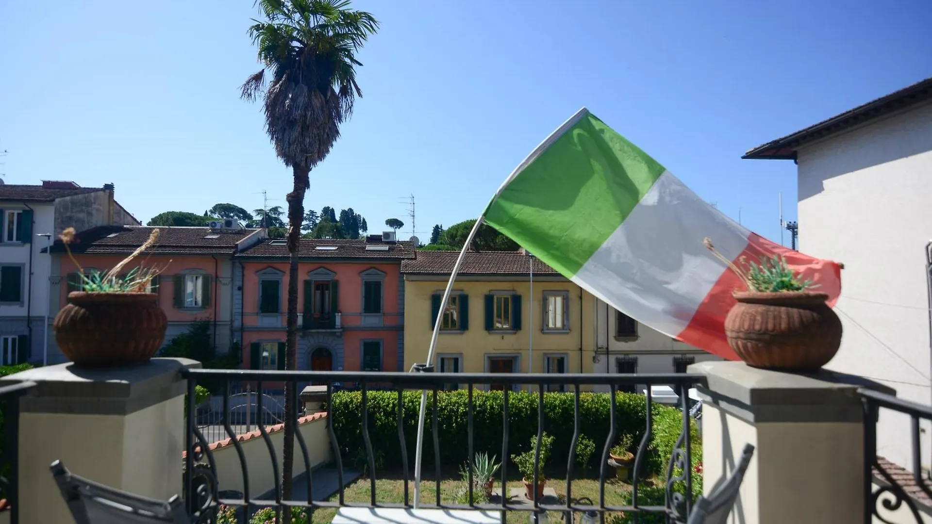 Villa Gelsomino Garden Florence